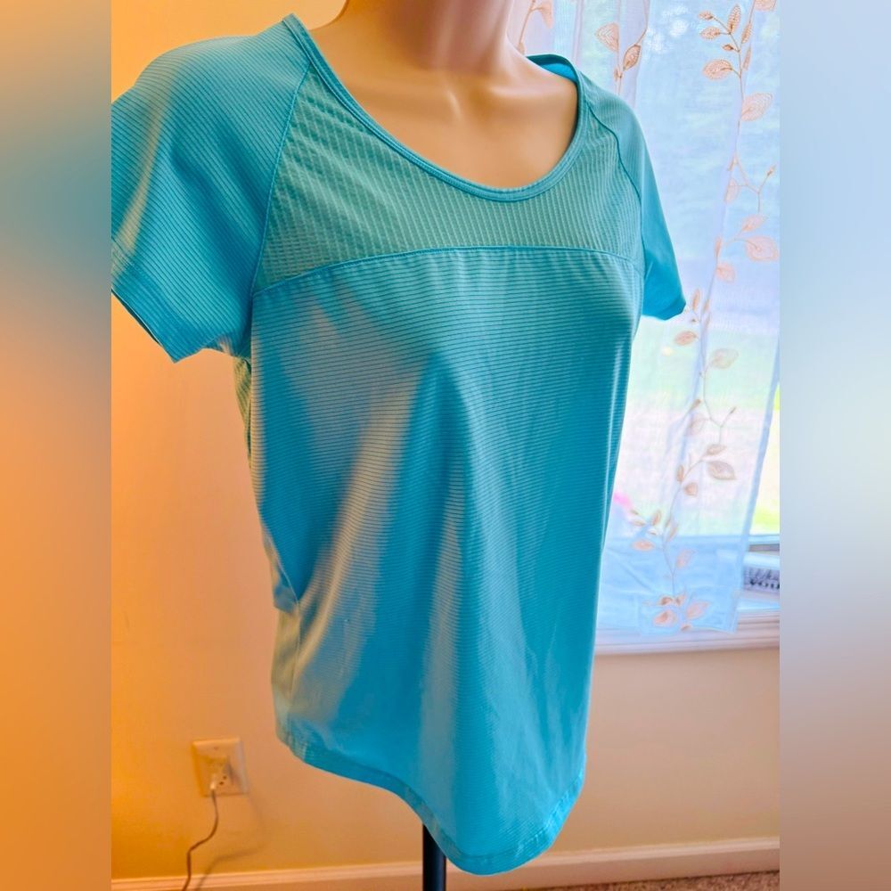 Under Armour size XS Heat gear
